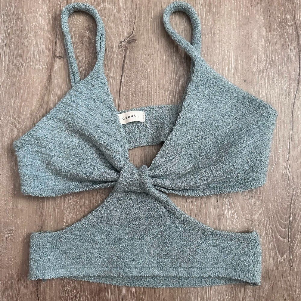 Cut out crop top